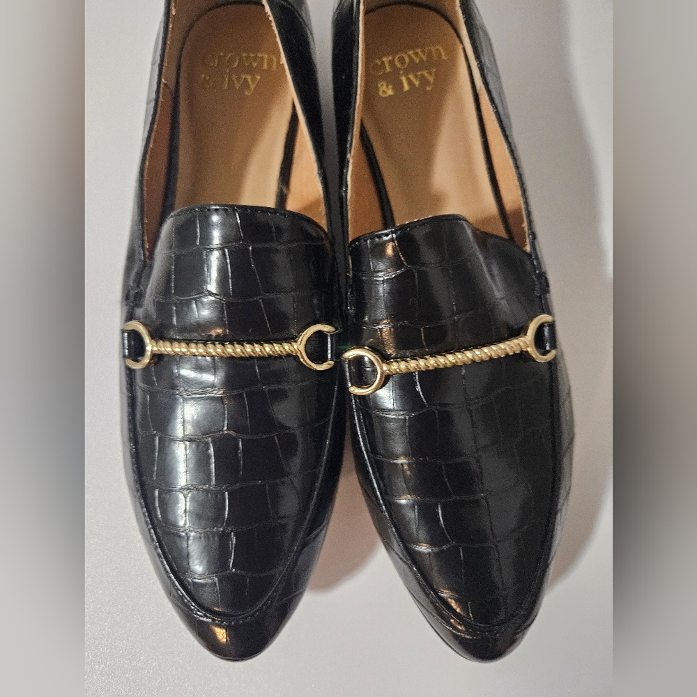 Crown & Ivy loafers SIZE 8